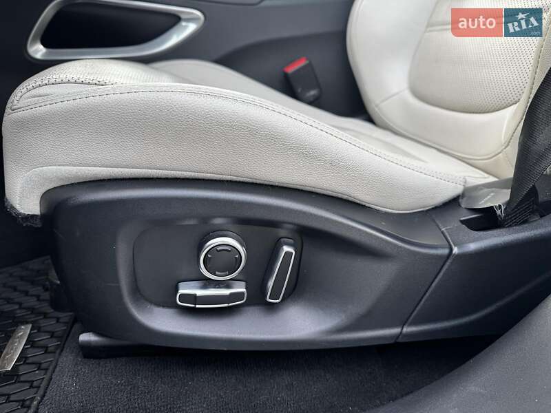 Внедорожник / Кроссовер Jaguar F-Pace 2018 в Киеве