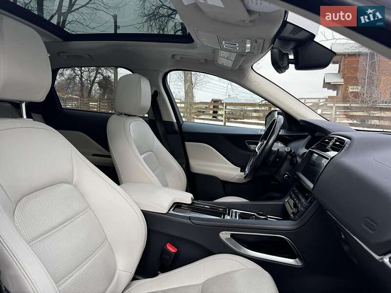 Внедорожник / Кроссовер Jaguar F-Pace 2018 в Киеве