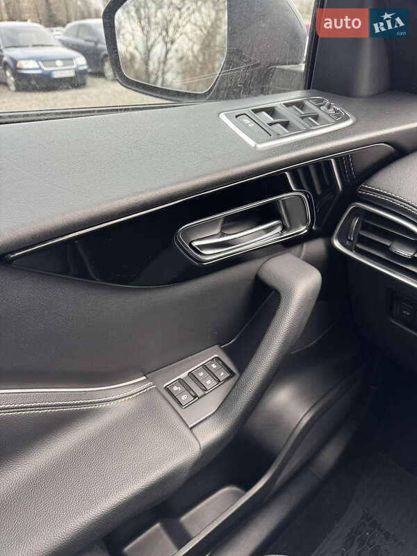 Внедорожник / Кроссовер Jaguar F-Pace 2016 в Кривом Роге фото 17 Внедорожник / Кроссовер Jaguar F-Pace 2016 в Кривом Роге