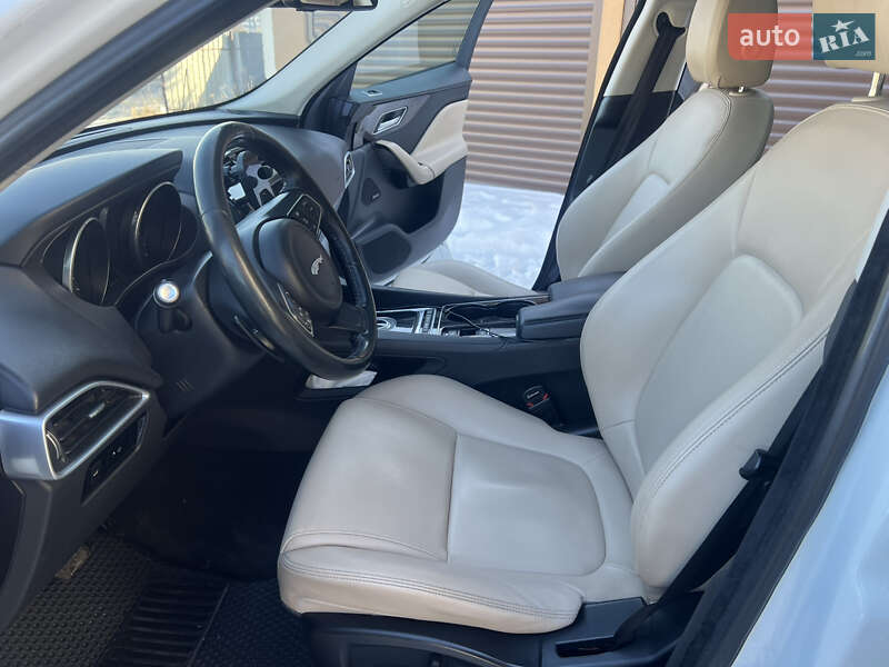 Внедорожник / Кроссовер Jaguar F-Pace 2016 в Хмельницком фото 21 Внедорожник / Кроссовер Jaguar F-Pace 2016 в Хмельницком