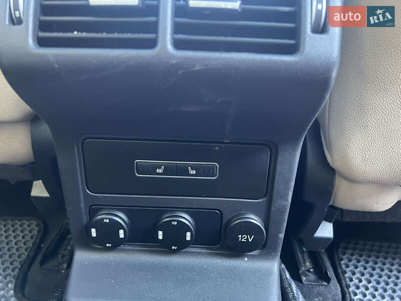 Внедорожник / Кроссовер Jaguar F-Pace 2016 в Хмельницком фото 26 Внедорожник / Кроссовер Jaguar F-Pace 2016 в Хмельницком