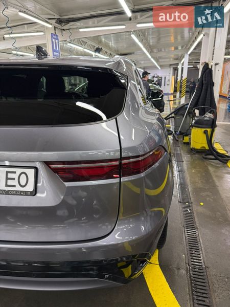 Внедорожник / Кроссовер Jaguar F-Pace 2021 в Черновцах
