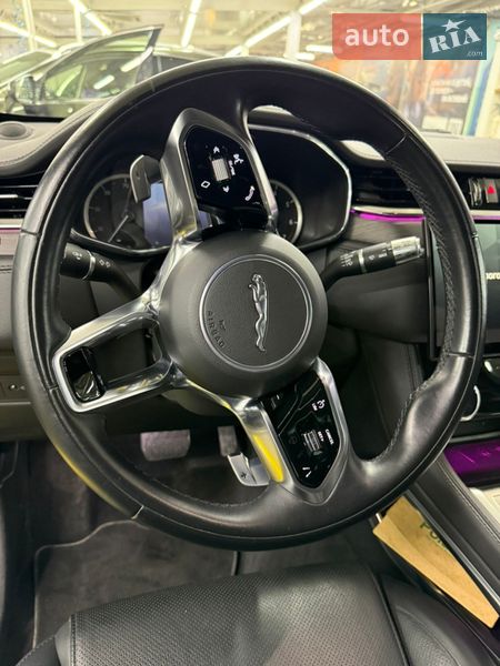 Внедорожник / Кроссовер Jaguar F-Pace 2021 в Черновцах