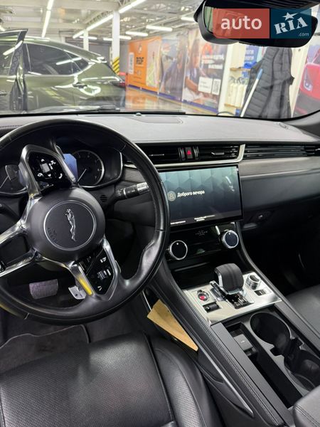 Внедорожник / Кроссовер Jaguar F-Pace 2021 в Черновцах