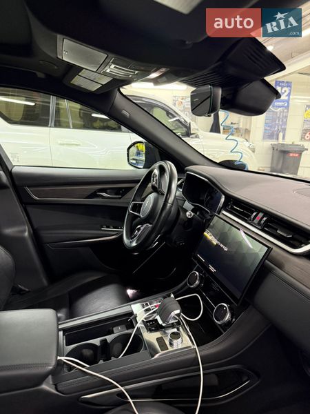Внедорожник / Кроссовер Jaguar F-Pace 2021 в Черновцах