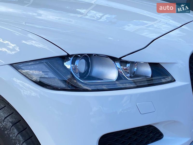 Внедорожник / Кроссовер Jaguar F-Pace 2017 в Киеве