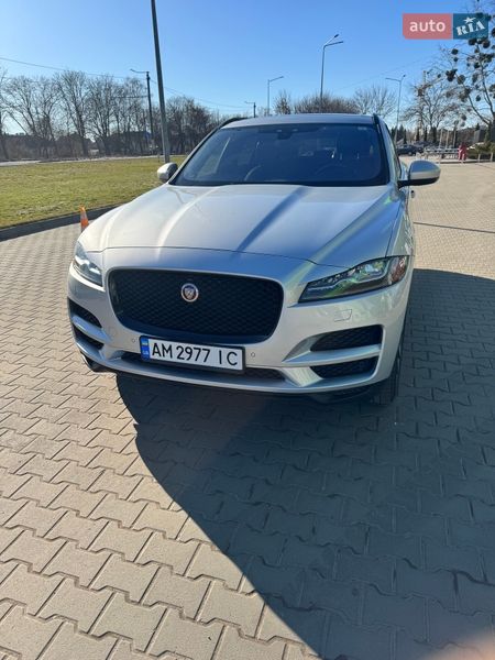 Внедорожник / Кроссовер Jaguar F-Pace 2017 в Житомире