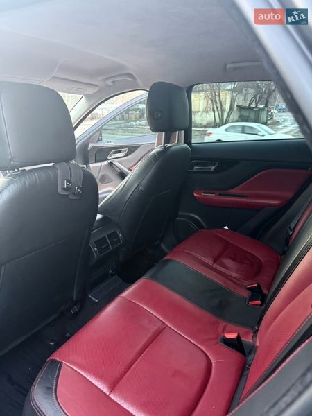 Позашляховик / Кросовер Jaguar F-Pace 2018 в Харкові