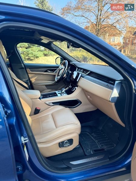 Внедорожник / Кроссовер Jaguar F-Pace 2021 в Ровно