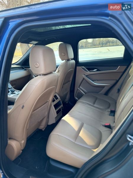 Внедорожник / Кроссовер Jaguar F-Pace 2021 в Ровно