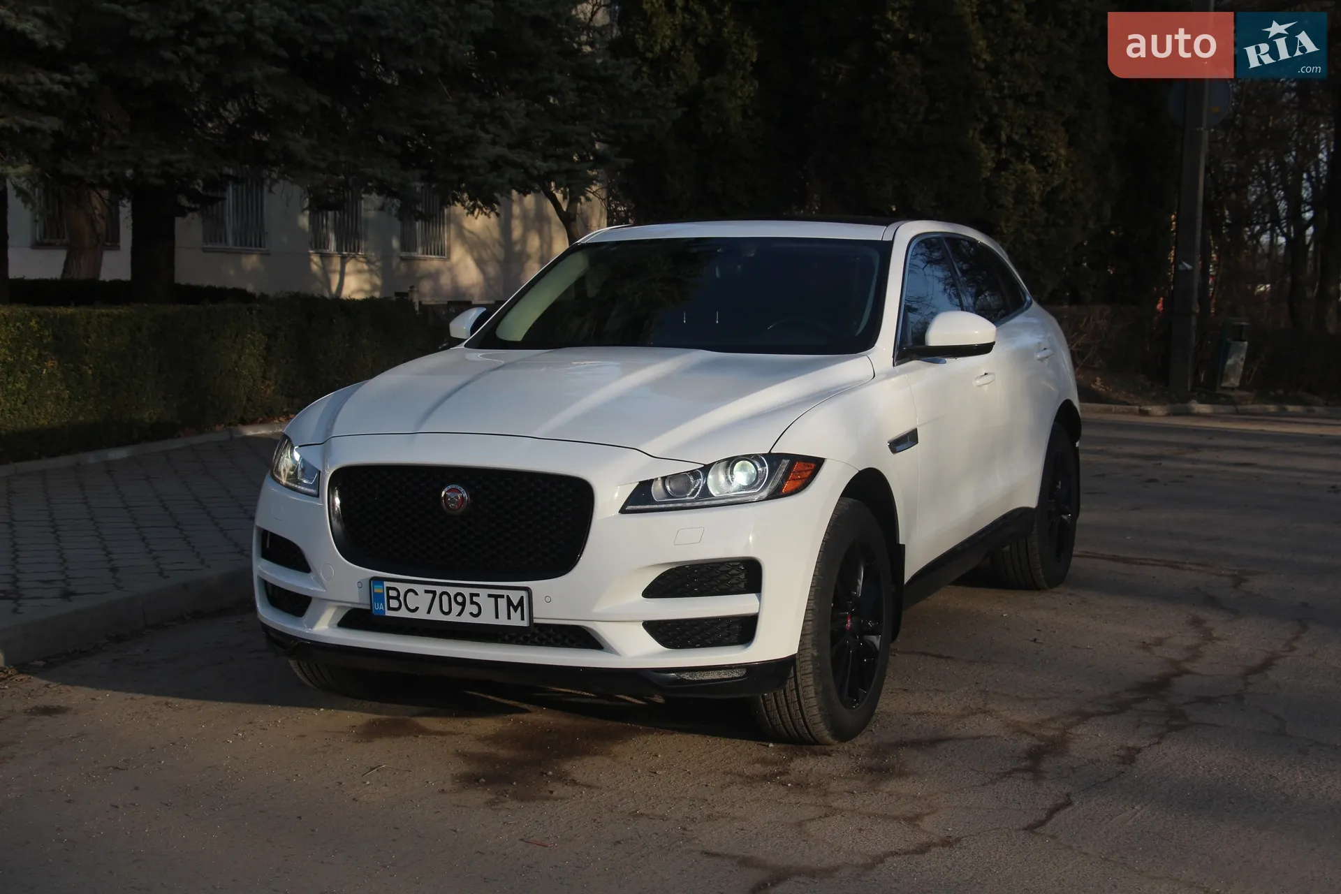 2018 Jaguar F-Pace - мініатюра 5