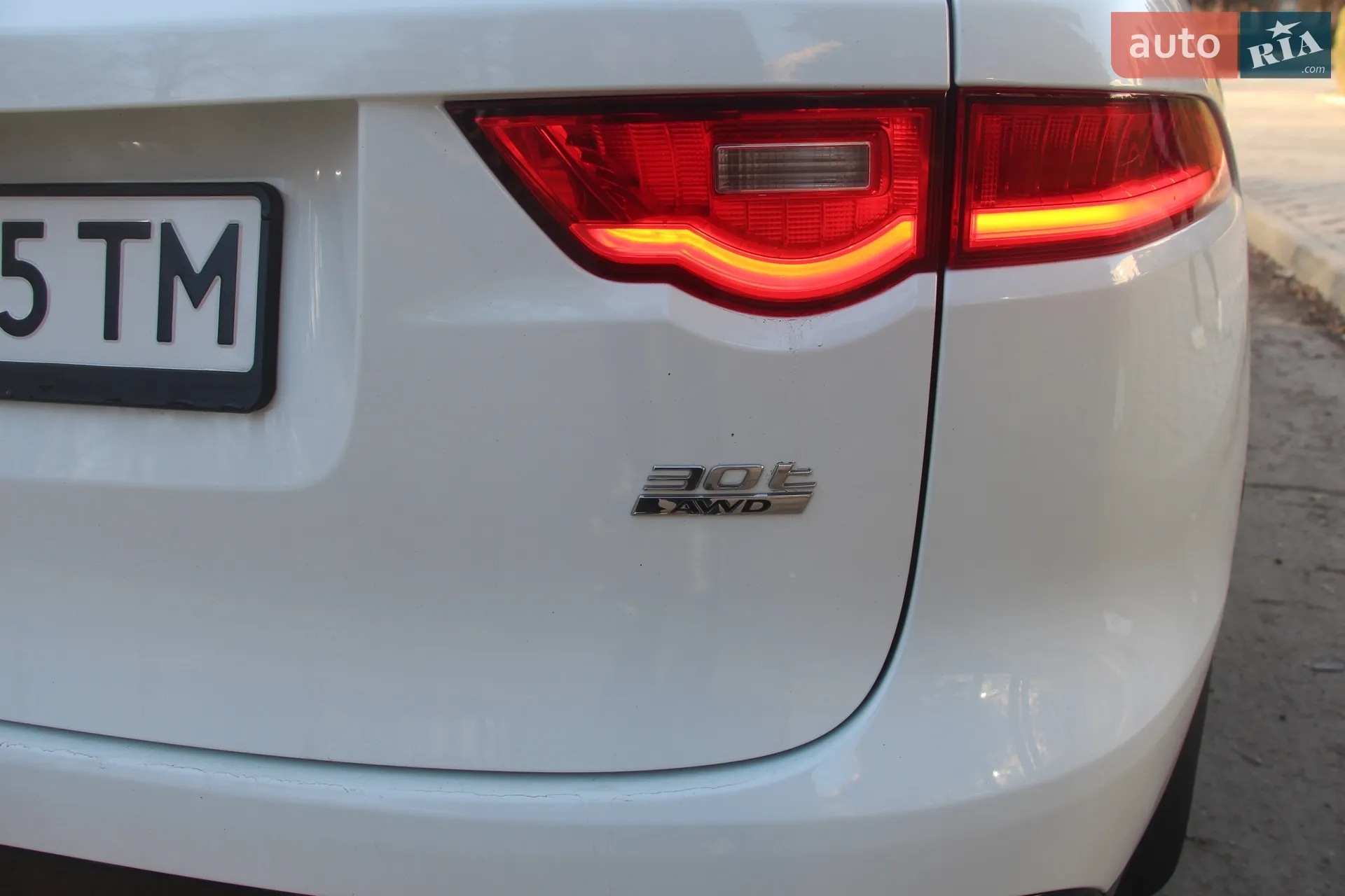 2018 Jaguar F-Pace - мініатюра 23