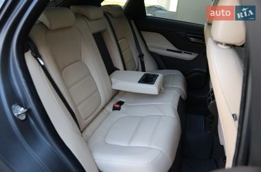 Внедорожник / Кроссовер Jaguar F-Pace 2016 в Киеве