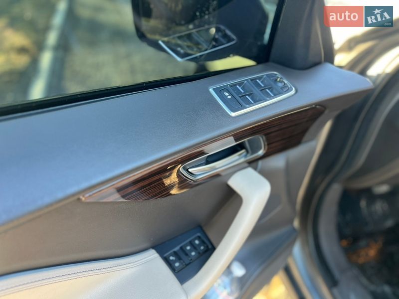 Внедорожник / Кроссовер Jaguar F-Pace 2016 в Староконстантинове