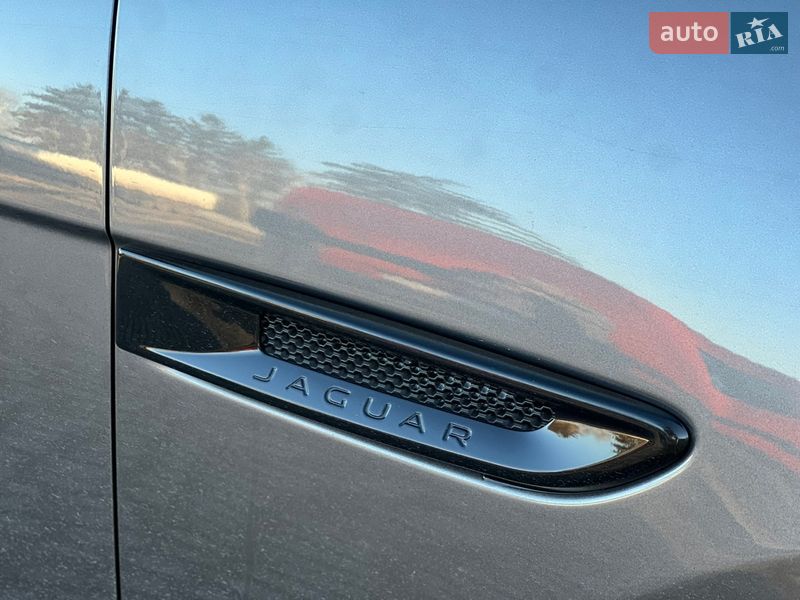 Внедорожник / Кроссовер Jaguar F-Pace 2016 в Староконстантинове