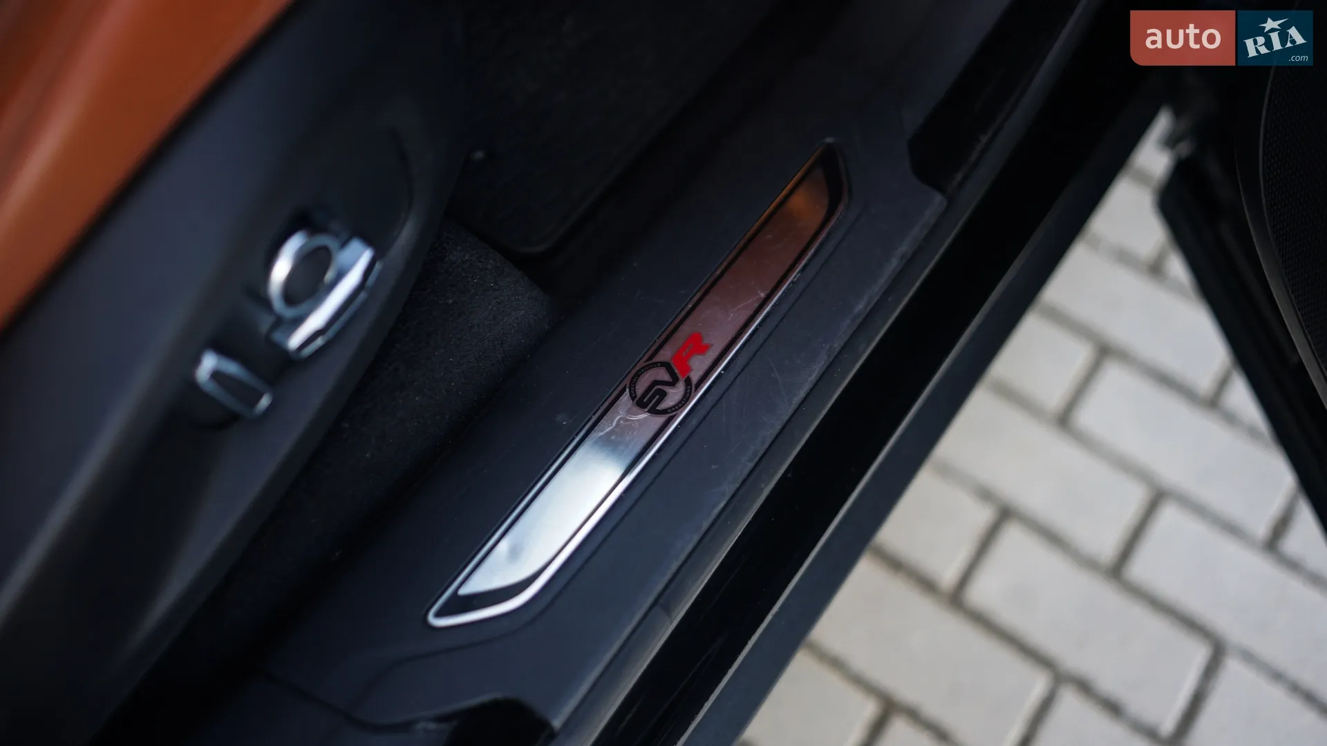 2019 Jaguar F-Pace - мініатюра 25