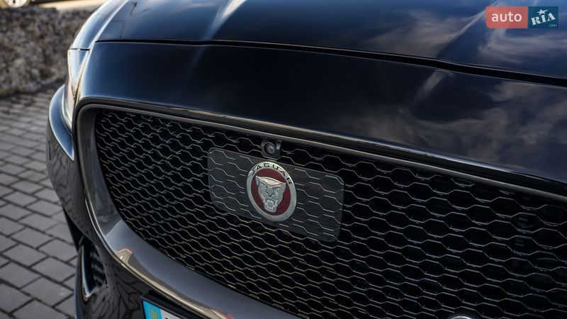 Позашляховик / Кросовер Jaguar F-Pace 2019 в Львові
