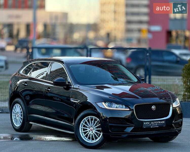 Внедорожник / Кроссовер Jaguar F-Pace 2016 в Киеве