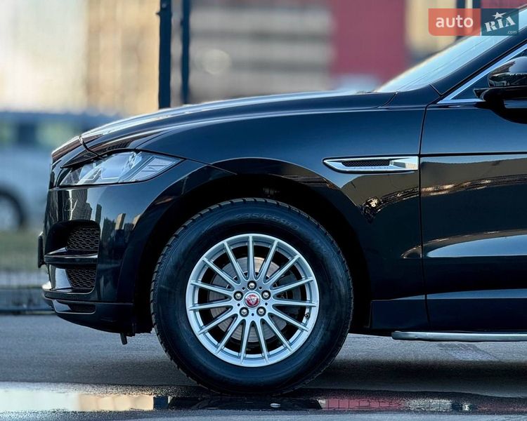 Внедорожник / Кроссовер Jaguar F-Pace 2016 в Киеве
