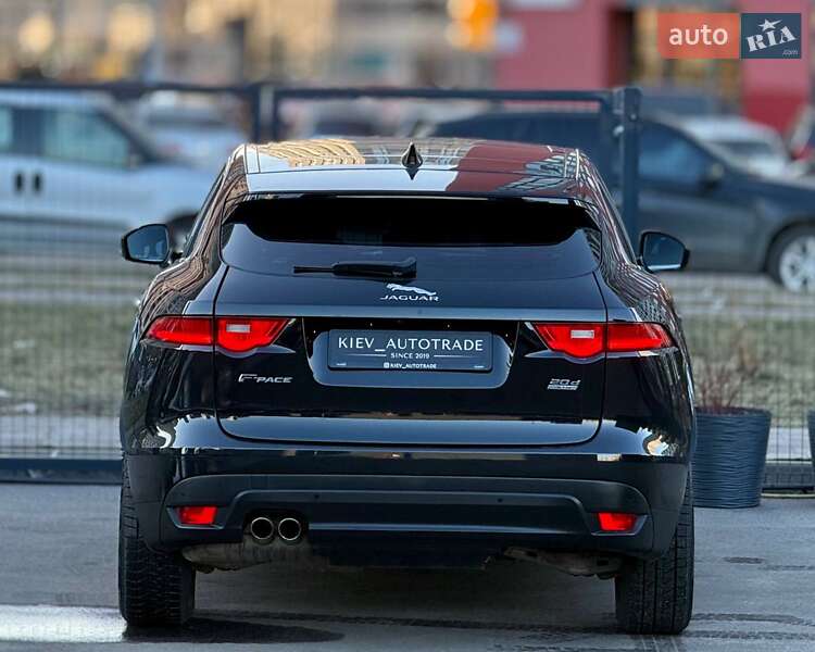 Внедорожник / Кроссовер Jaguar F-Pace 2016 в Киеве