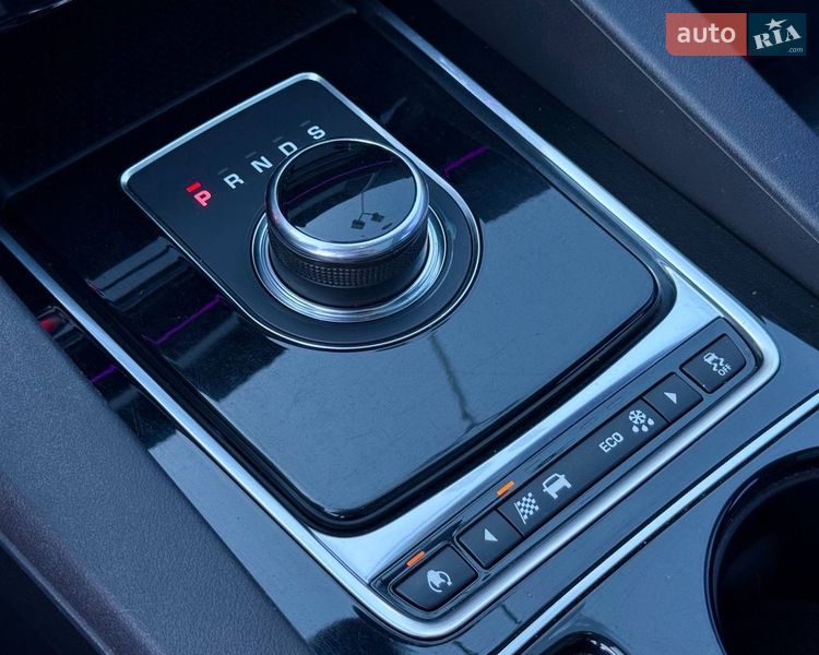 Внедорожник / Кроссовер Jaguar F-Pace 2016 в Киеве