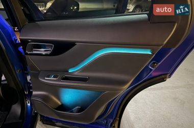 Внедорожник / Кроссовер Jaguar F-Pace 2017 в Киеве