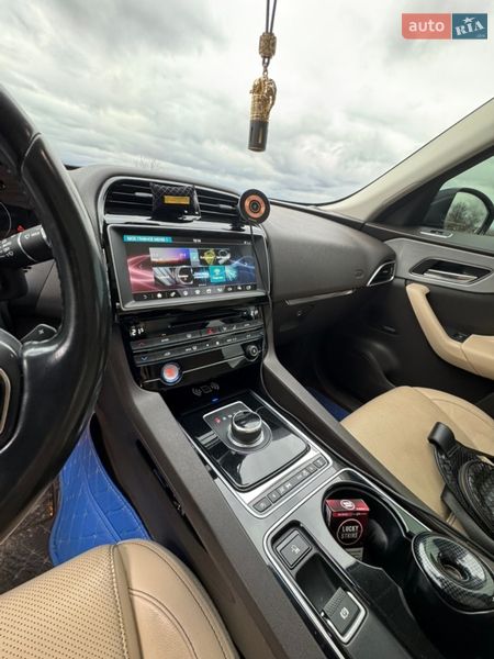 Внедорожник / Кроссовер Jaguar F-Pace 2016 в Днепре