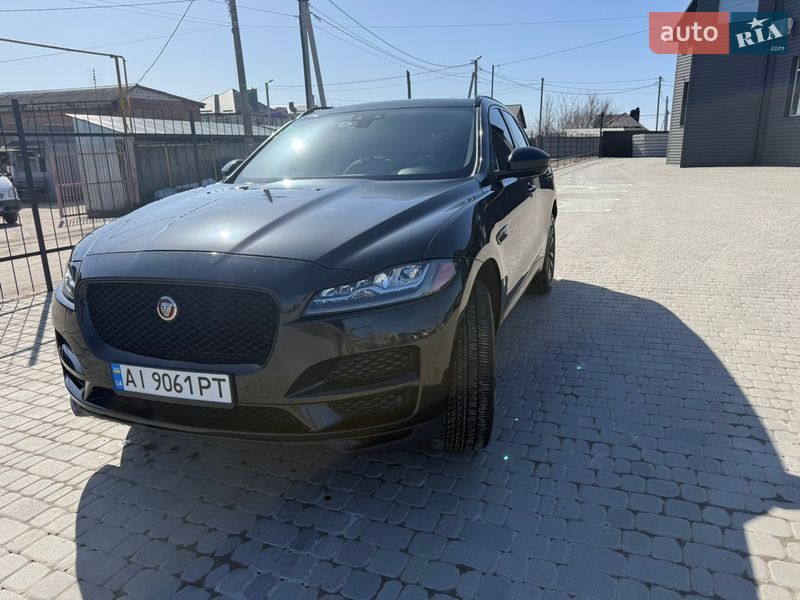 Jaguar F-Pace 2016