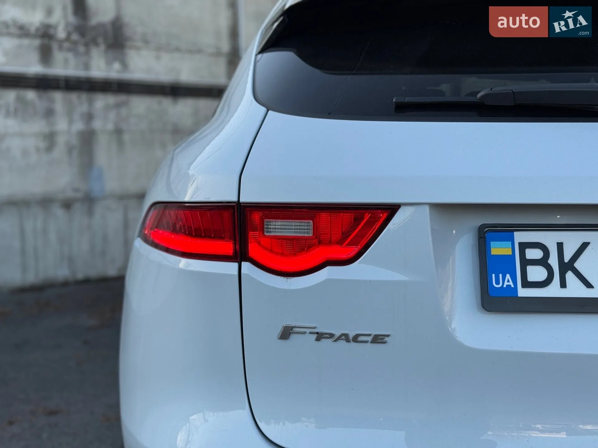 2018 Jaguar F-Pace - мініатюра 21