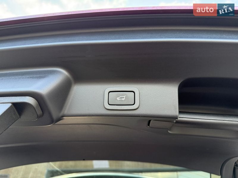 Внедорожник / Кроссовер Jaguar F-Pace 2016 в Киеве