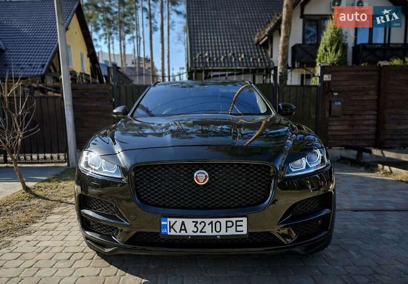 Внедорожник / Кроссовер Jaguar F-Pace 2017 в Киеве