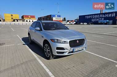 Внедорожник / Кроссовер Jaguar F-Pace 2016 в Тернополе