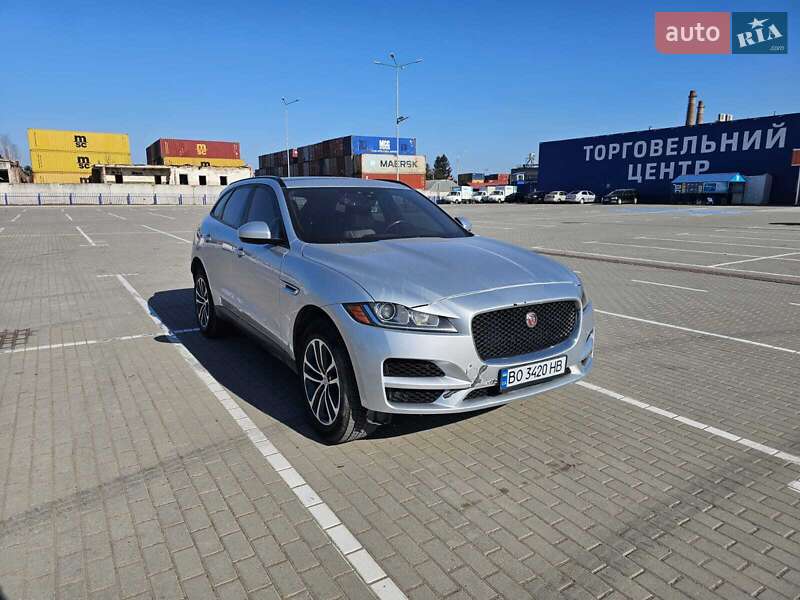 Внедорожник / Кроссовер Jaguar F-Pace 2016 в Тернополе