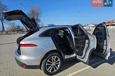 Внедорожник / Кроссовер Jaguar F-Pace 2016 в Тернополе
