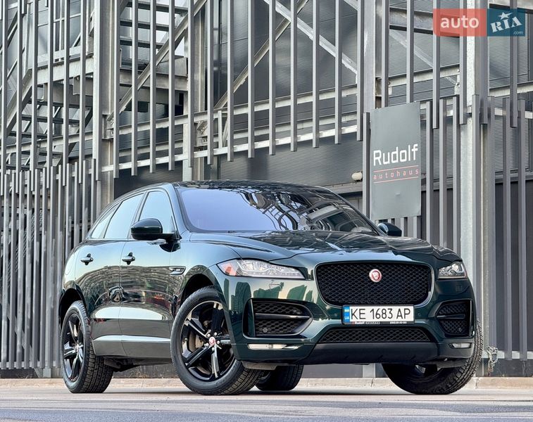 Jaguar F-Pace 2016