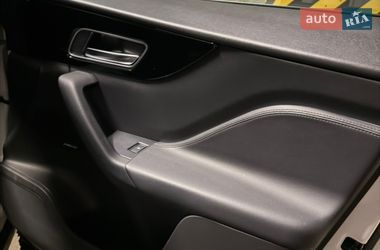 Позашляховик / Кросовер Jaguar F-Pace 2018 в Києві