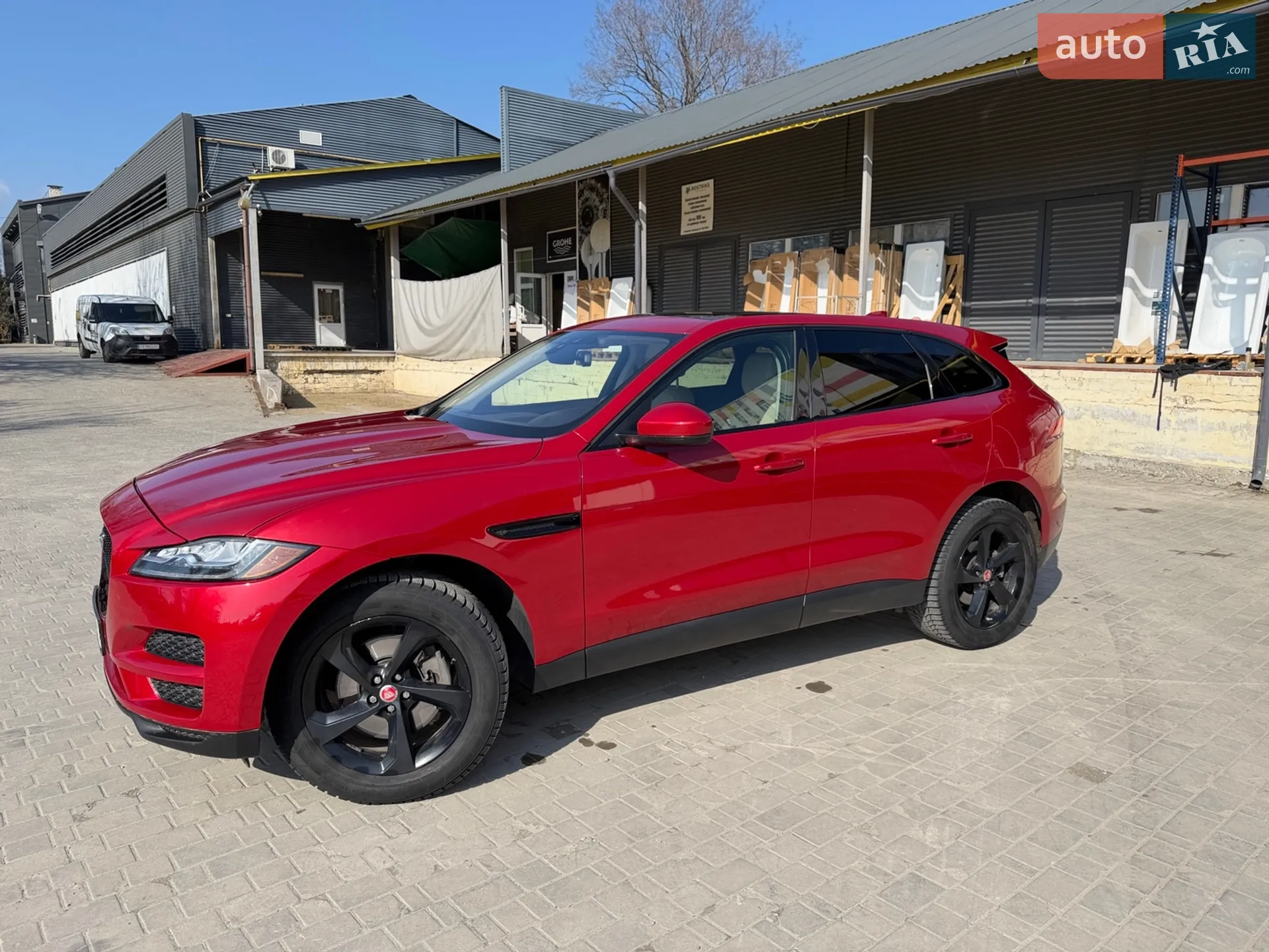 2017 Jaguar F-Pace - мініатюра 2