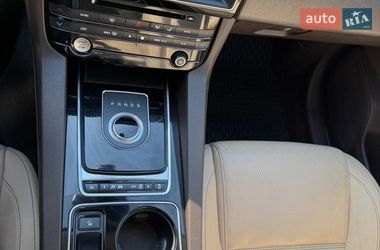 Позашляховик / Кросовер Jaguar F-Pace 2017 в Харкові фото 8 Позашляховик / Кросовер Jaguar F-Pace 2017 в Харкові