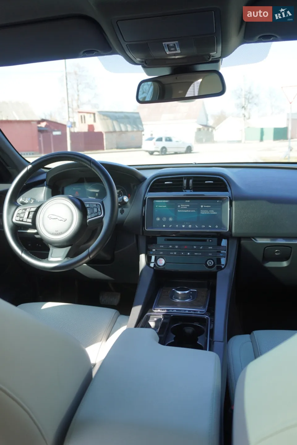 2016 Jaguar F-Pace - мініатюра 8