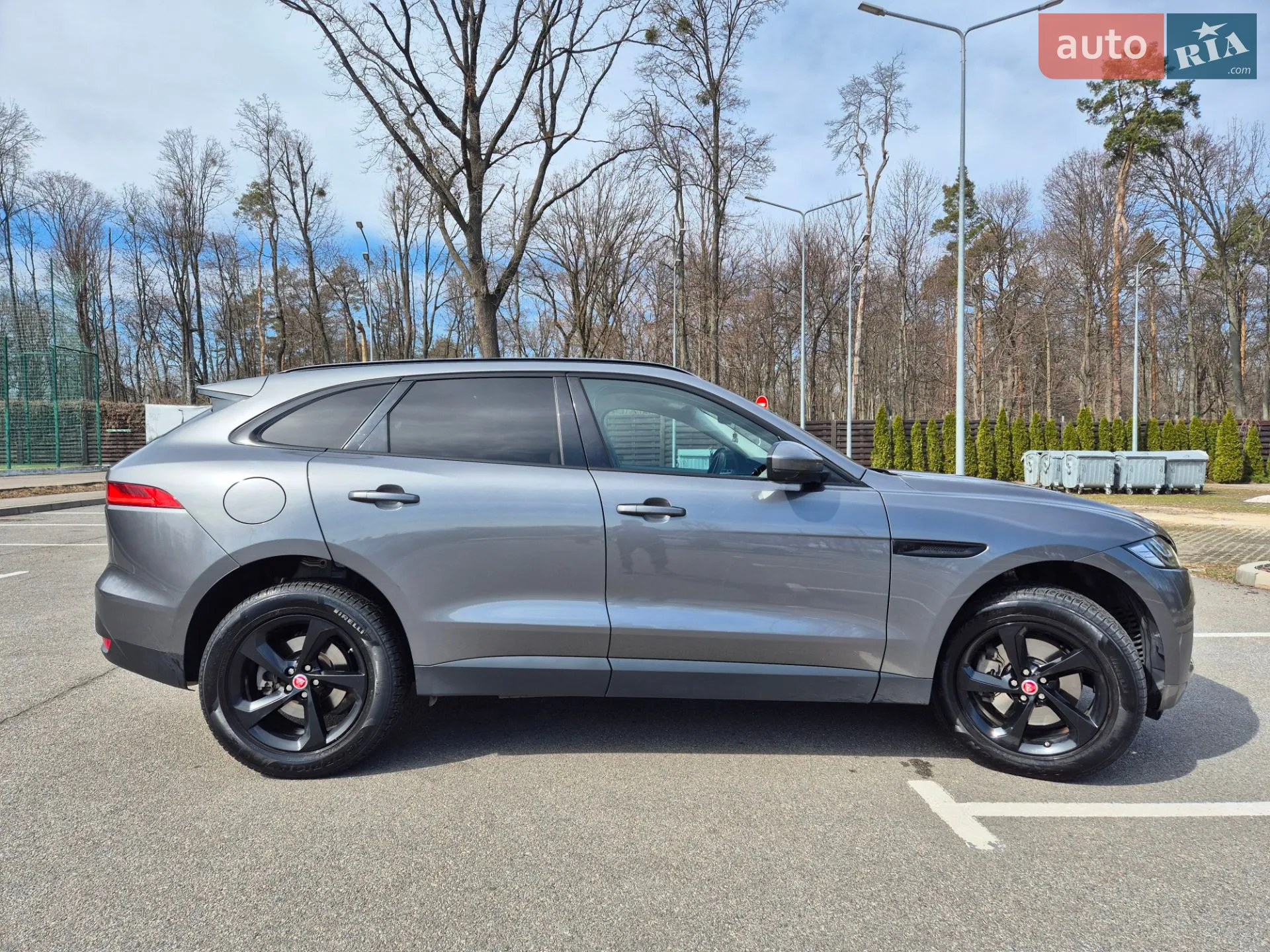 2017 Jaguar F-Pace - мініатюра 3