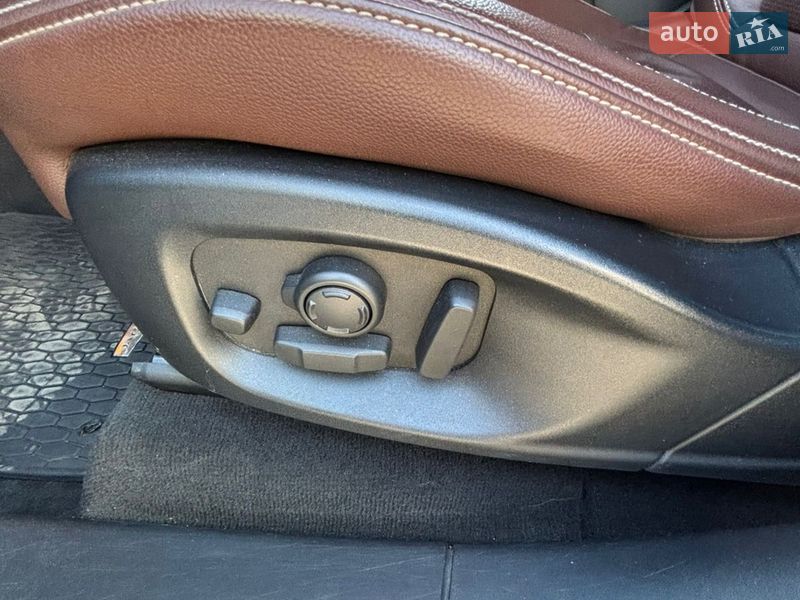 Внедорожник / Кроссовер Jaguar F-Pace 2016 в Кривом Роге фото 22 Внедорожник / Кроссовер Jaguar F-Pace 2016 в Кривом Роге