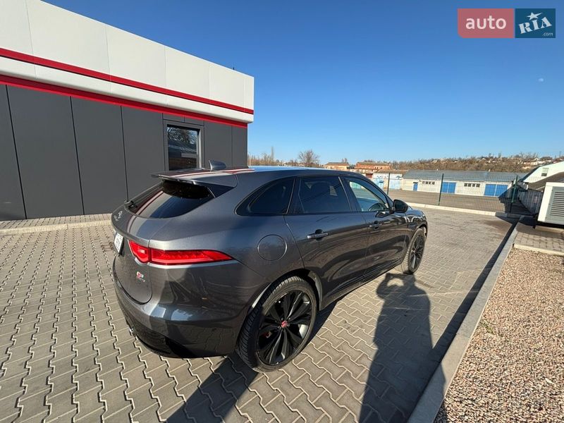 Внедорожник / Кроссовер Jaguar F-Pace 2016 в Кривом Роге фото 5 Внедорожник / Кроссовер Jaguar F-Pace 2016 в Кривом Роге