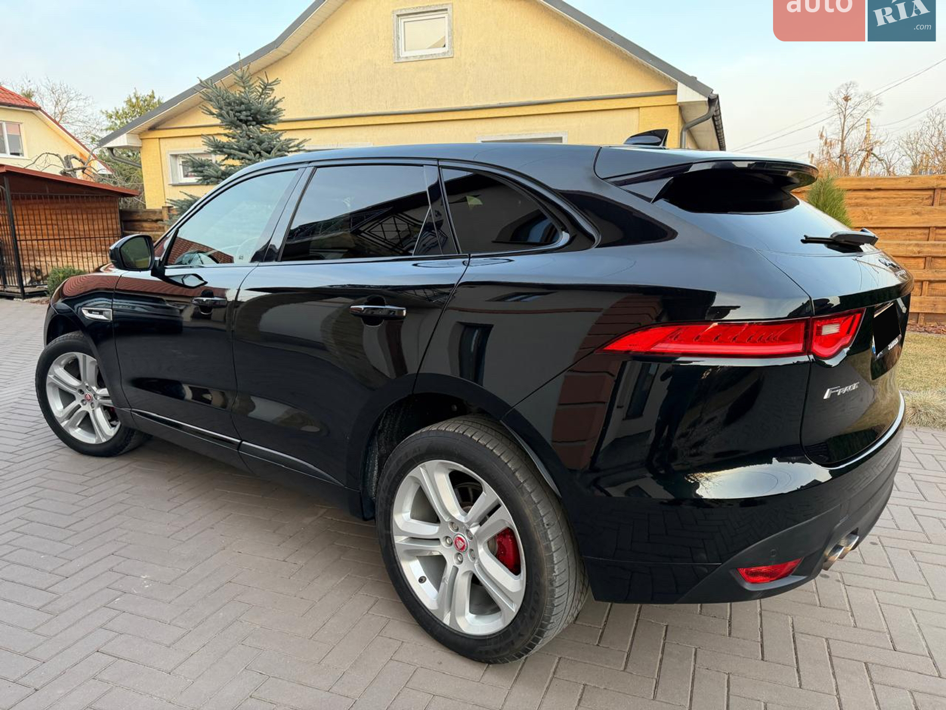 2017 Jaguar F-Pace - мініатюра 7