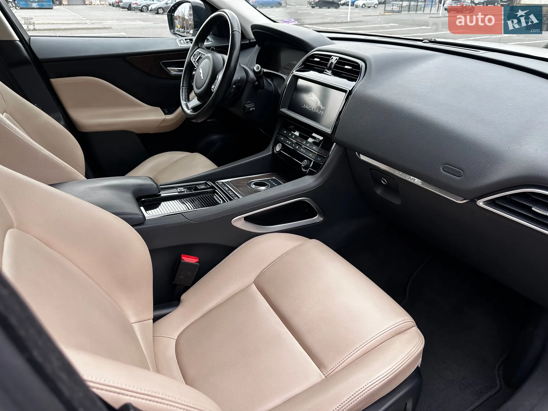 2018 Jaguar F-Pace - мініатюра 19