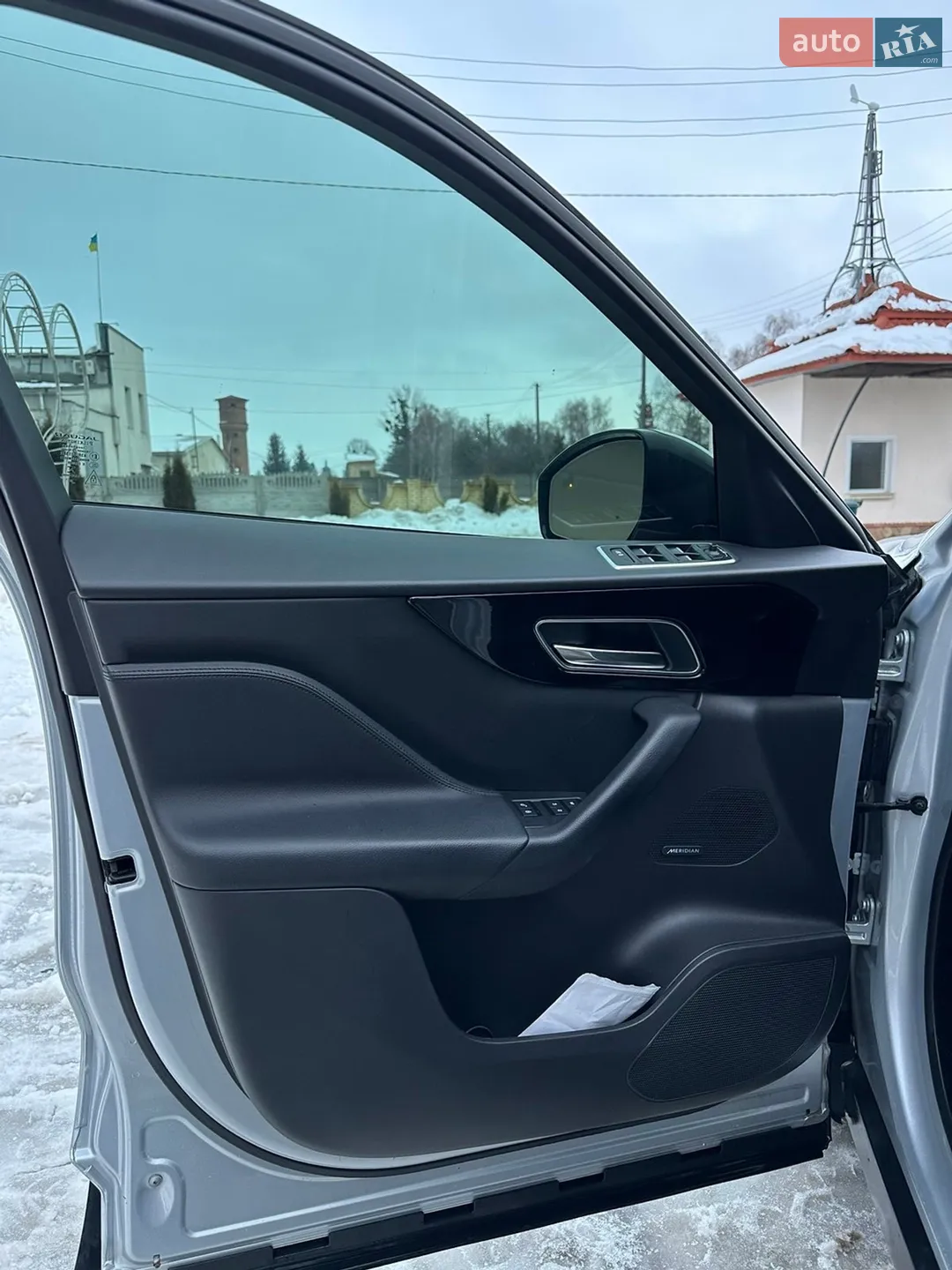 2018 Jaguar F-Pace - мініатюра 19