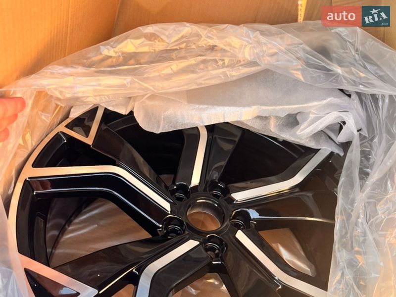 Позашляховик / Кросовер Jaguar F-Pace 2016 в Києві фото 6 Позашляховик / Кросовер Jaguar F-Pace 2016 в Києві