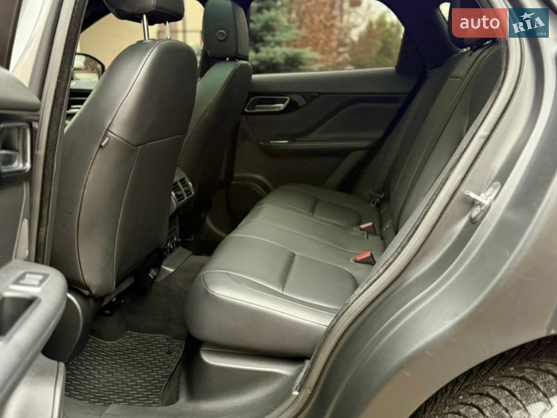 Позашляховик / Кросовер Jaguar F-Pace 2016 в Києві фото 30 Позашляховик / Кросовер Jaguar F-Pace 2016 в Києві