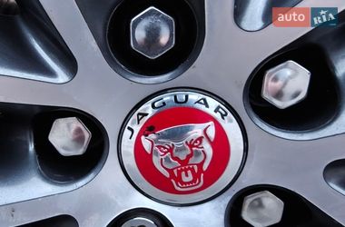 Позашляховик / Кросовер Jaguar F-Pace 2016 в Івано-Франківську