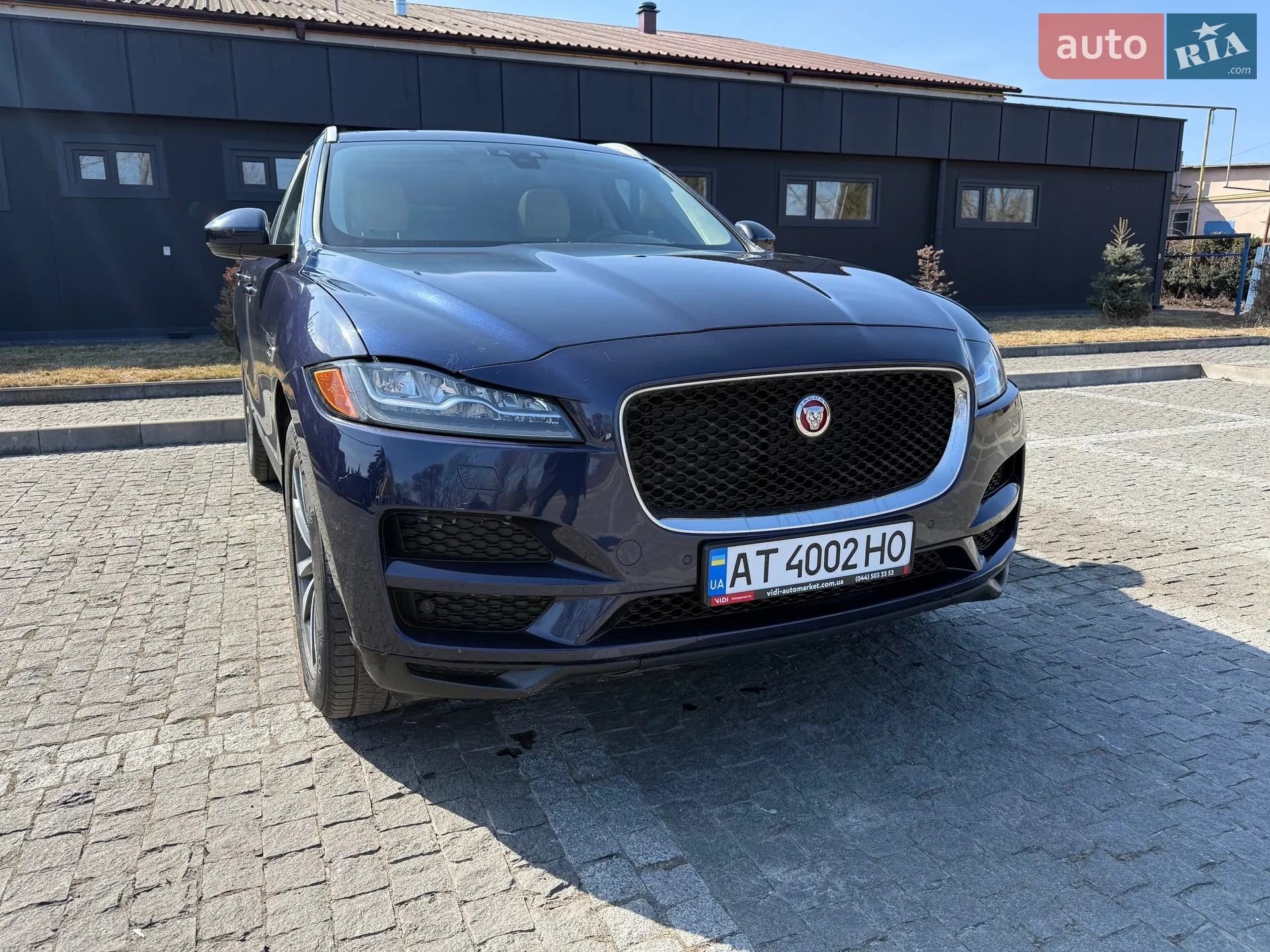 2017 Jaguar F-Pace - мініатюра 2