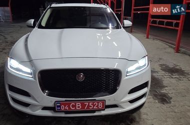 Позашляховик / Кросовер Jaguar F-Pace 2017 в Луцьку